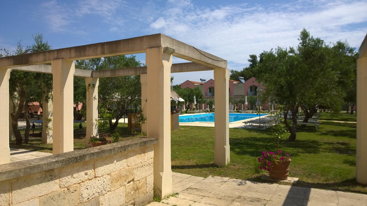 Family Village Otranto Алимини Екстериор снимка